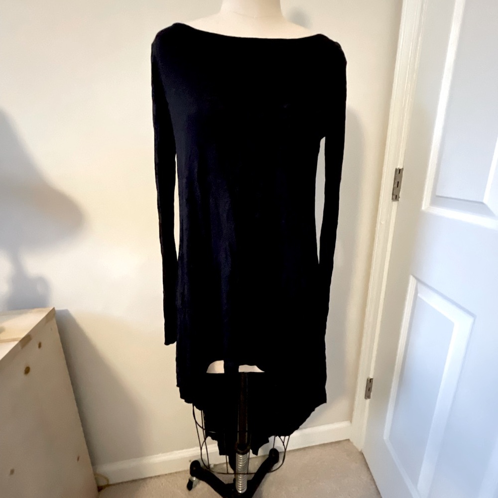 Urban Outfitters Truly Madly Deeply extreme hi lo long sleeve shirt